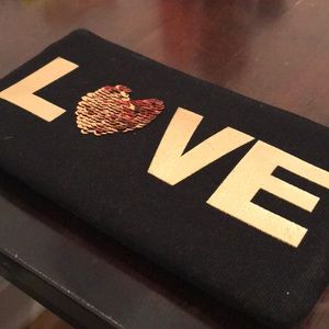 LOVE accessory pouch reversible gold/silver sequin